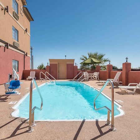 Hotel Super 8 By Wyndham Abilene South Exterior foto